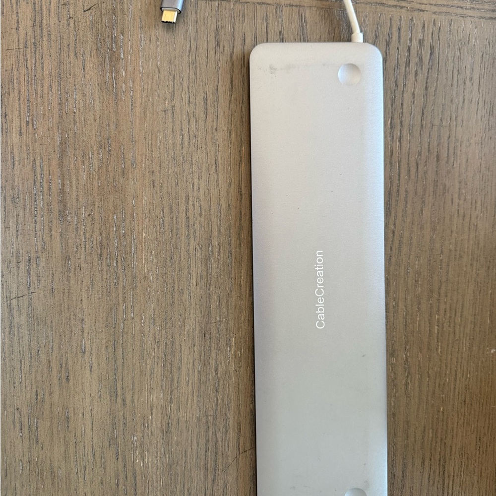 CableCreation Silver USB Hub